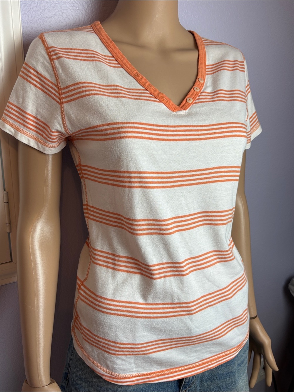 Beach Vibe Vintage stripe faux Henley cotton tee from the 90s 100% cotton
